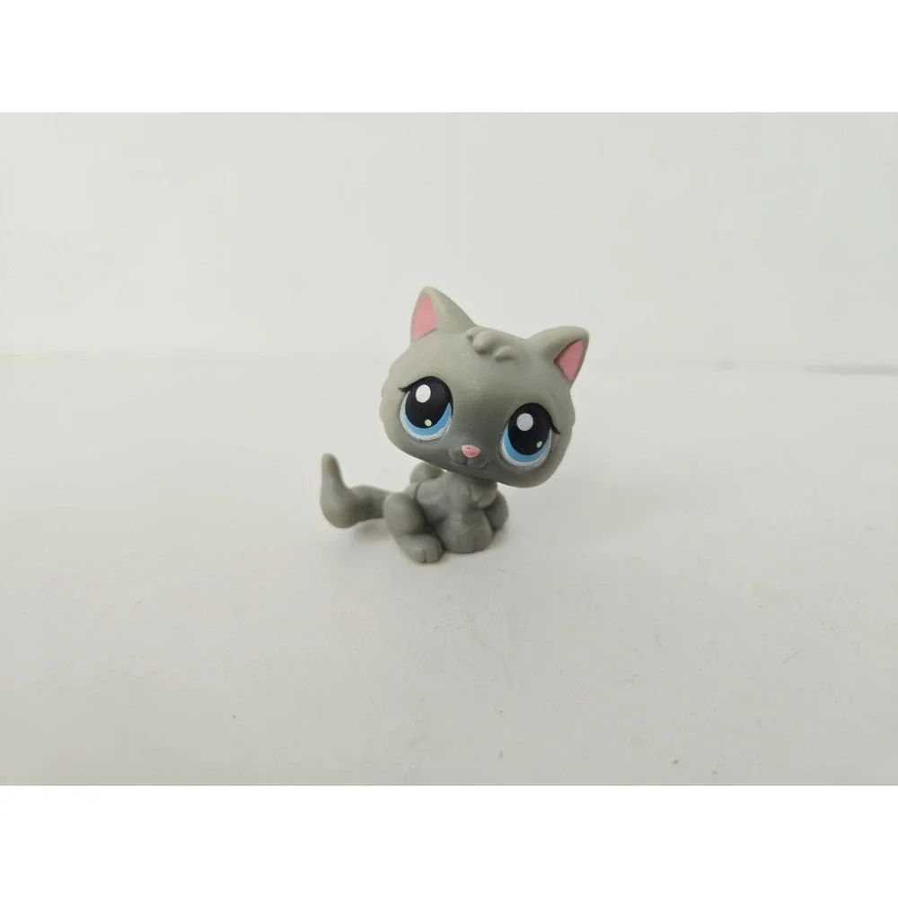 Littlest Pet Shop figure cat kitten 66 gray blue eyes